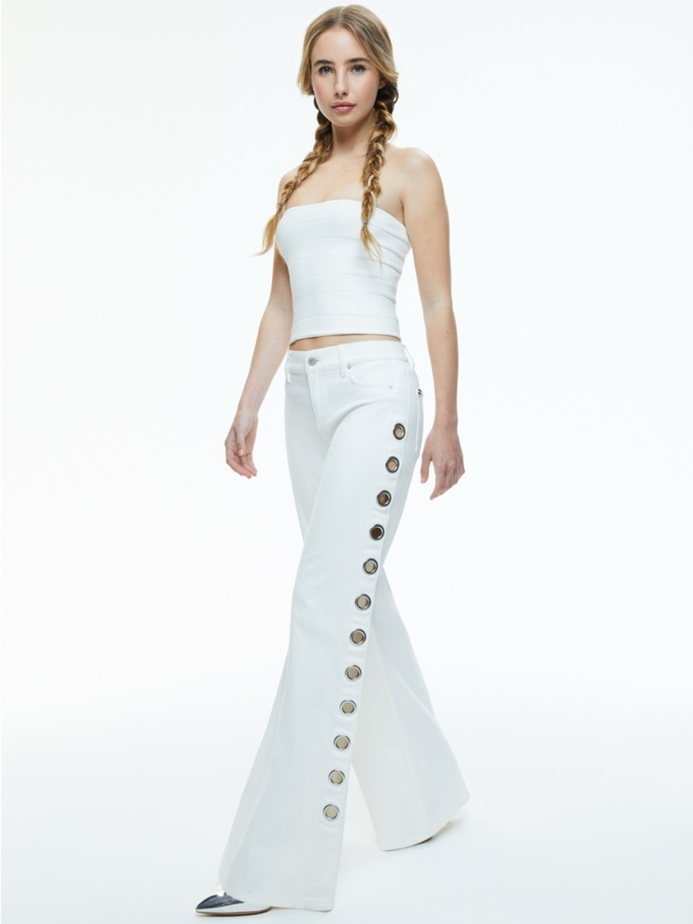 Alice + Olivia White Wide-Leg Trim Jenny Grommet jeans - Picture 2 of 4